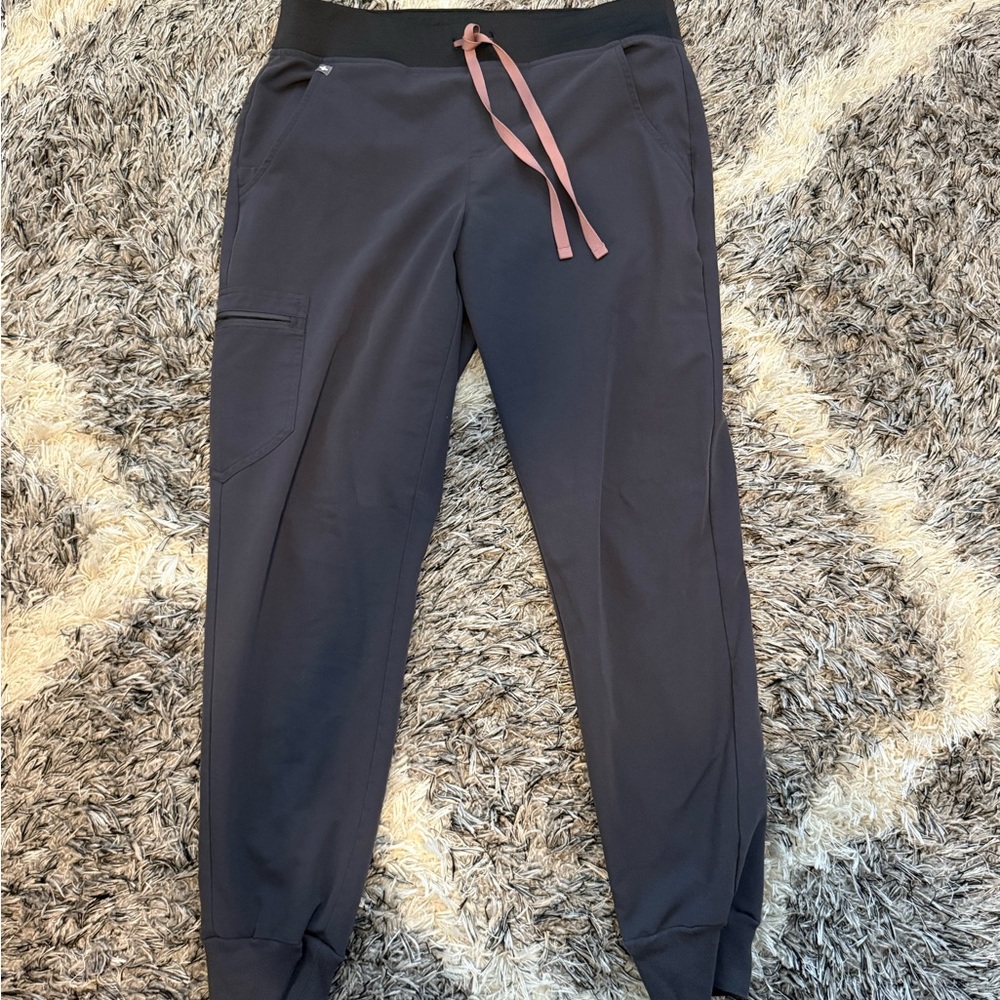Charcoal FIGS Zamora Jogger Pants with Pink Drawstring
